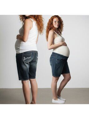Yom Yom Maternity Denim Shorts Size L Stretch Bermuda Blue Jean Shorts